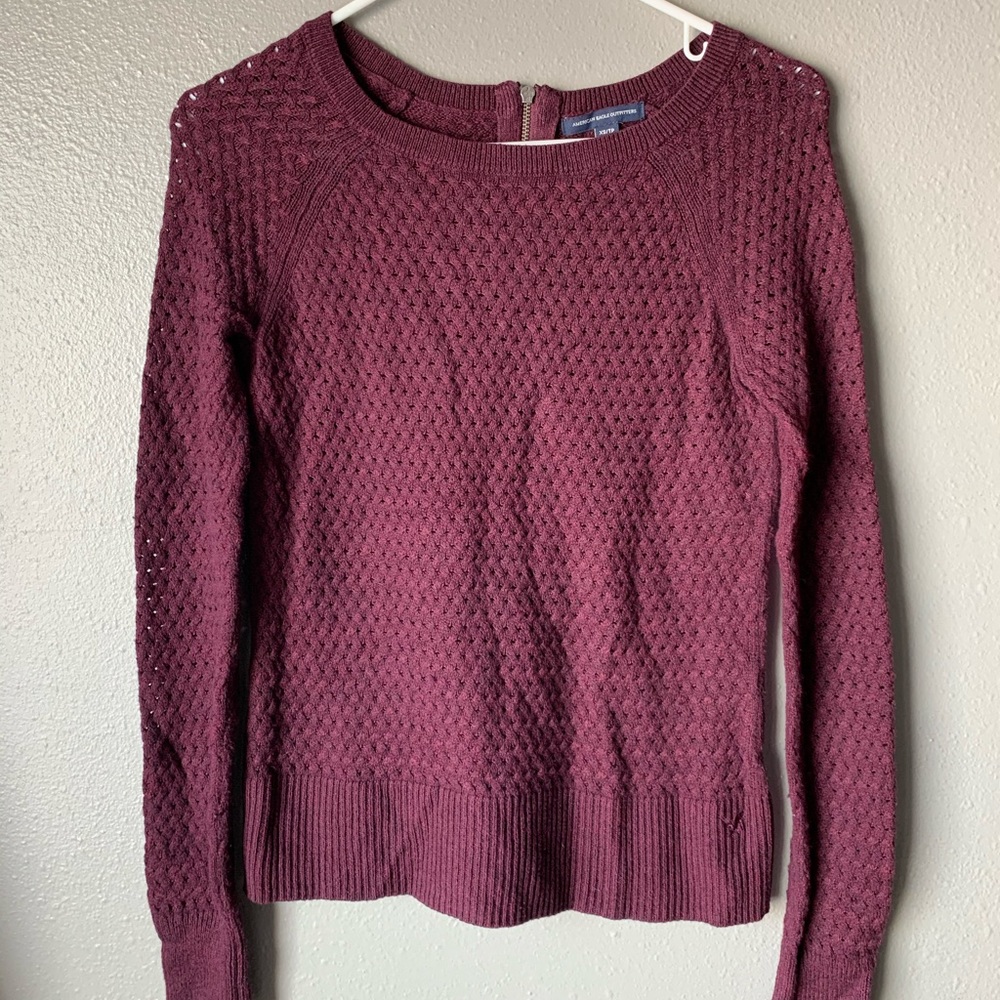 American Eagle Sweater